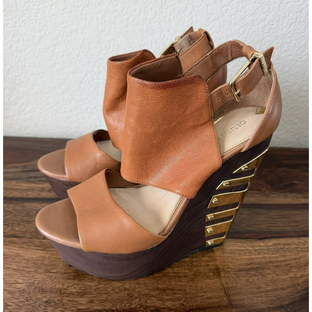 Gianni Bini Brown Orange Leather Wooden Wedge Gold Plated Platform Sandal 8.5